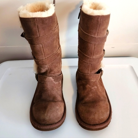 UGG Maddi II boots Size 1 - Picture 1 of 10